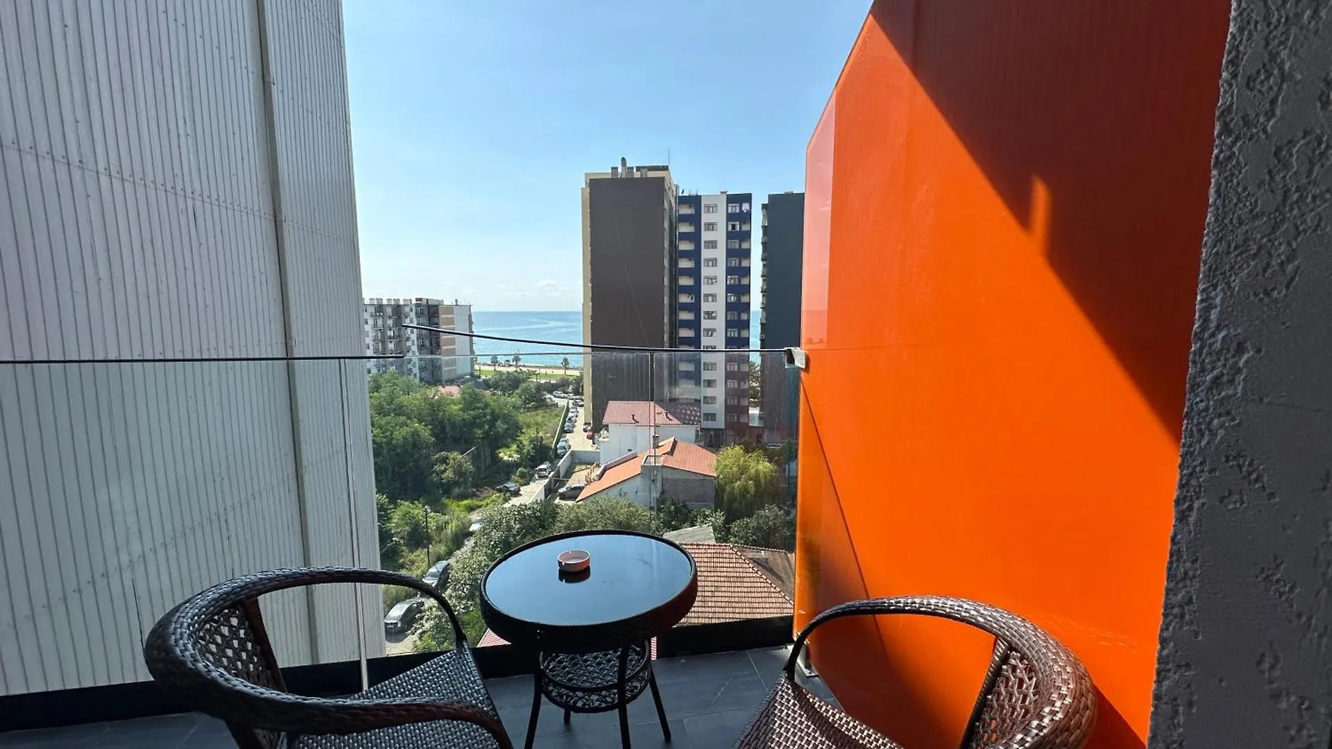 Adorable Seaside Apartments All With A Separate Bedroom Batumi 0*,