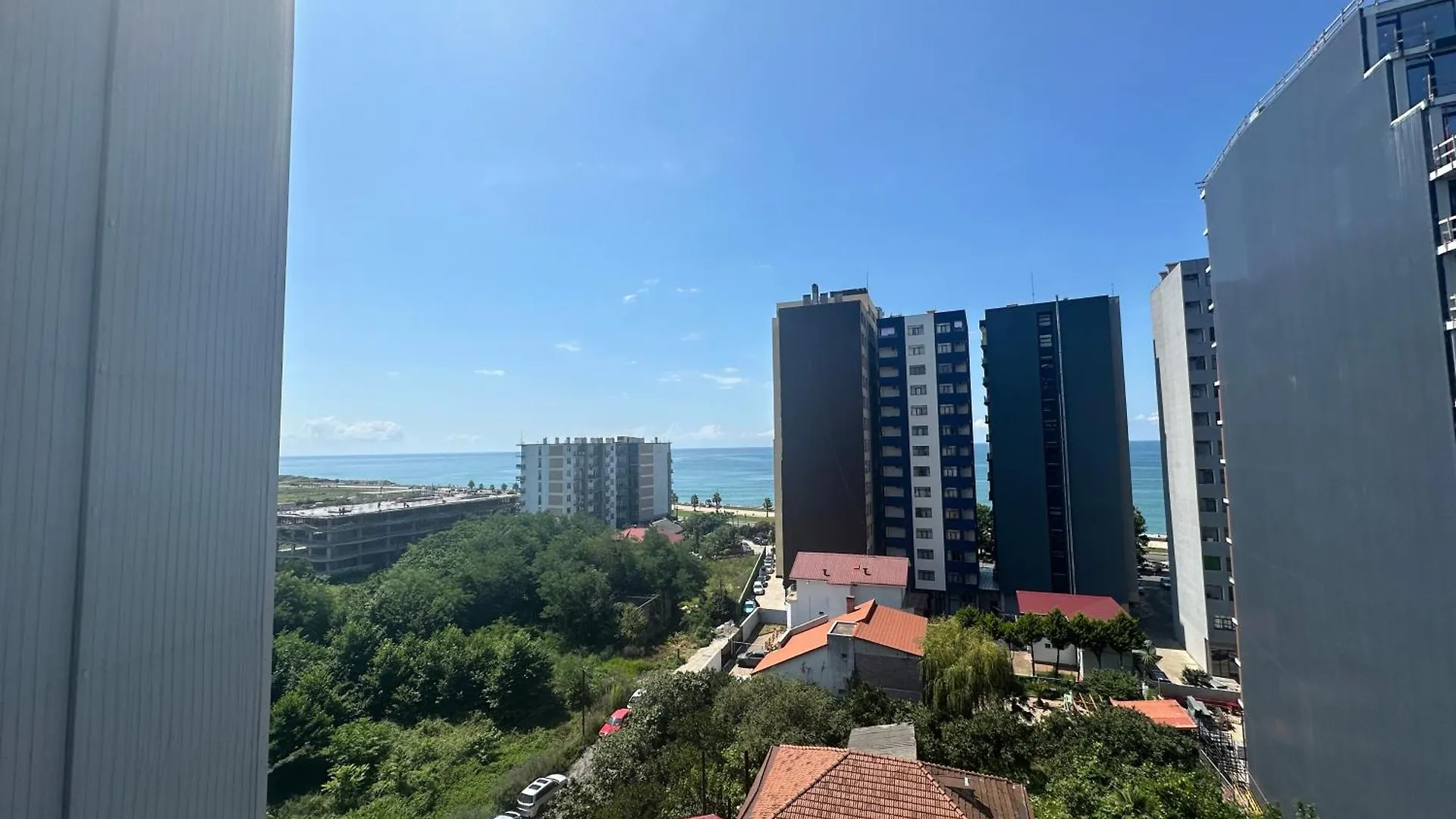 Adorable Seaside Apartments All With A Separate Bedroom Batumi