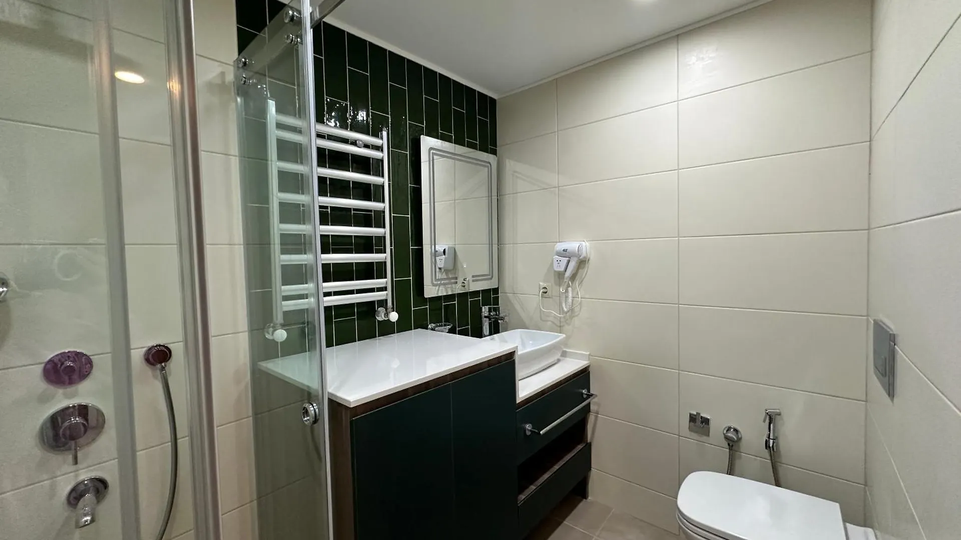 Adorable Seaside Apartments All With A Separate Bedroom Batumi 0*,