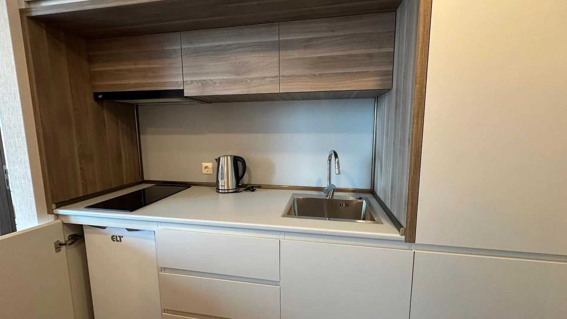 Adorable Seaside Apartments All With A Separate Bedroom Batumi 0*,  Georgia