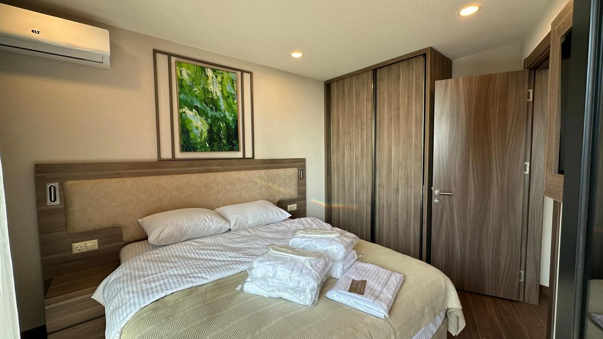 Adorable Seaside Apartments All With A Separate Bedroom Batumi Georgia