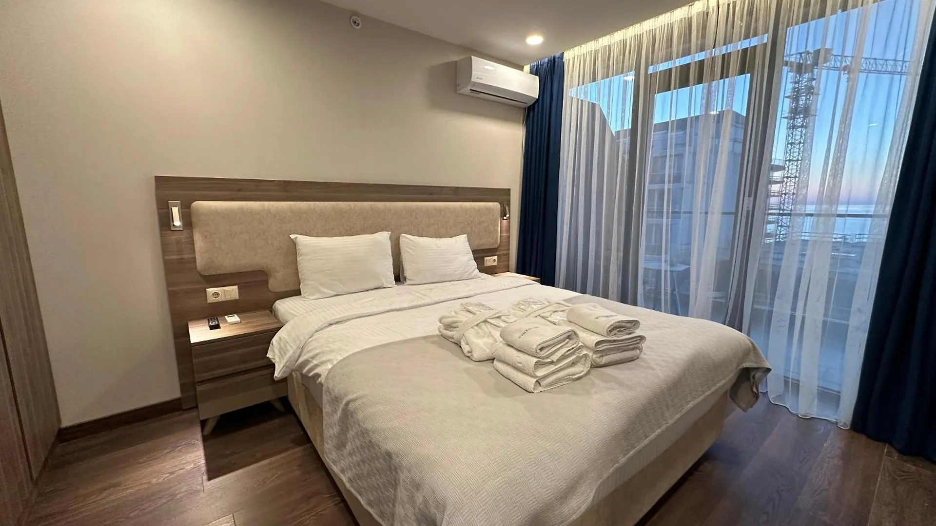 Adorable Seaside Apartments All With A Separate Bedroom Batumi 0*,