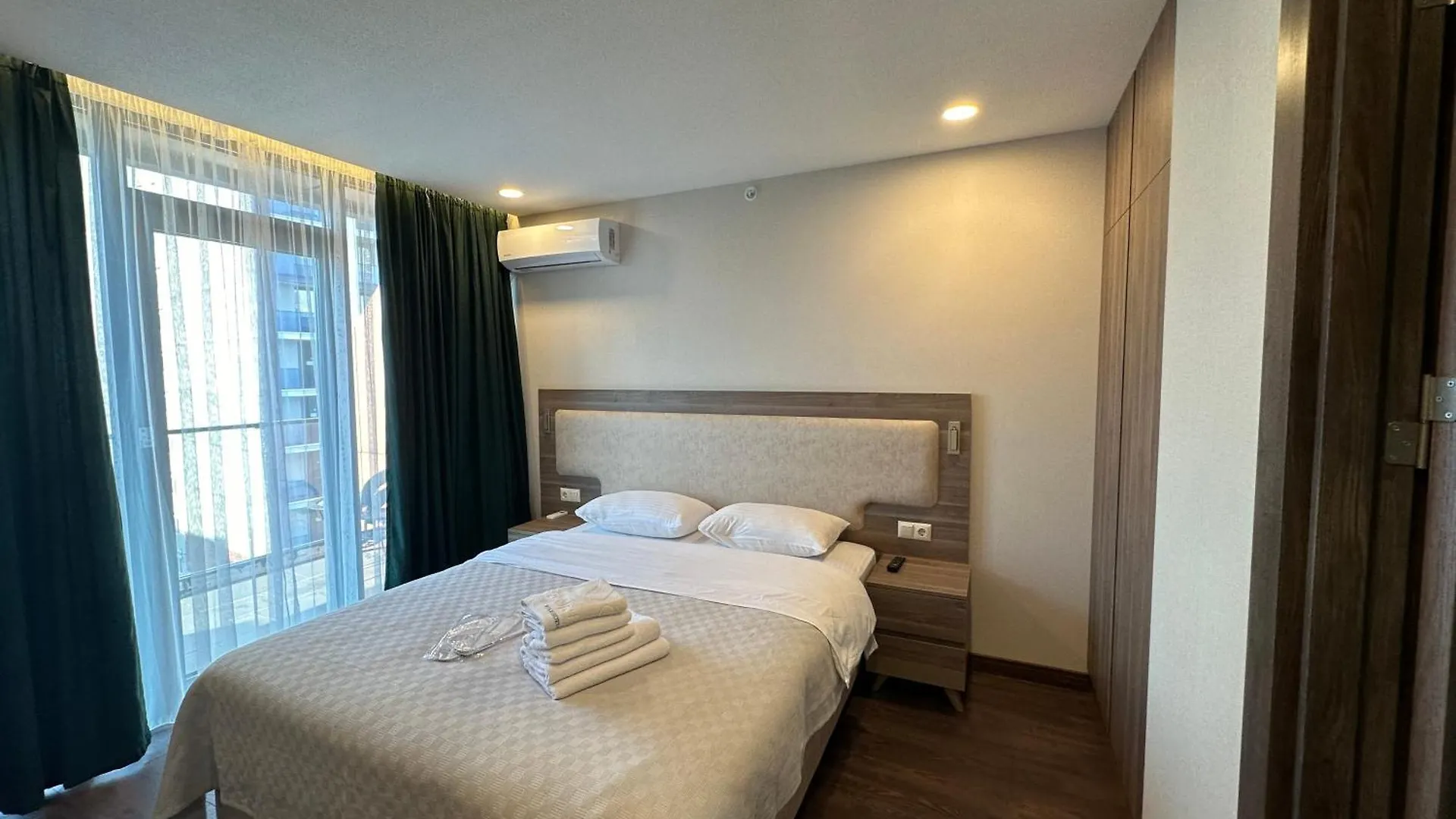 Adorable Seaside Apartments All With A Separate Bedroom Batumi 0*,  Georgia