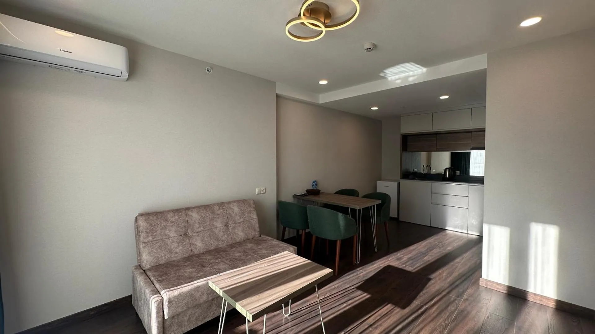 Adorable Seaside Apartments All With A Separate Bedroom Batumi 0*,