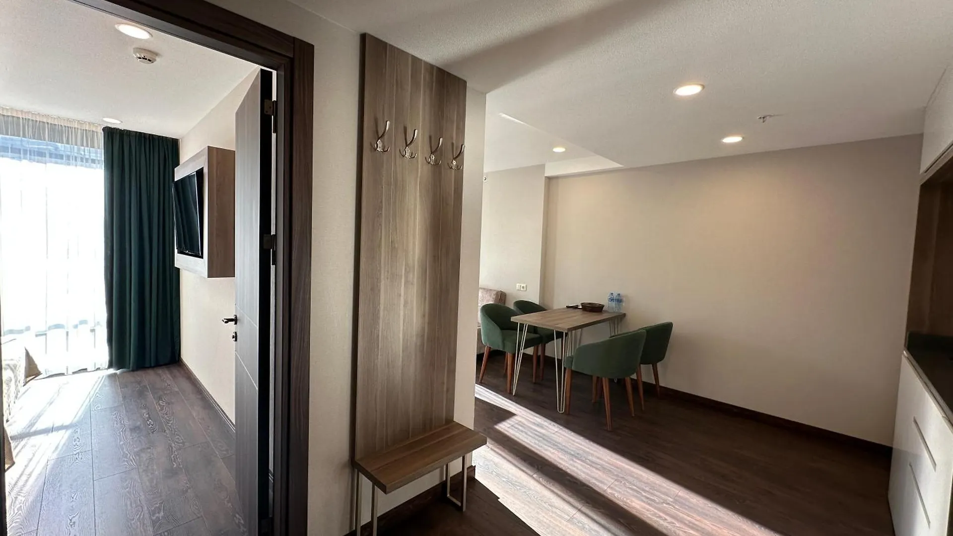 Adorable Seaside Apartments All With A Separate Bedroom Batumi