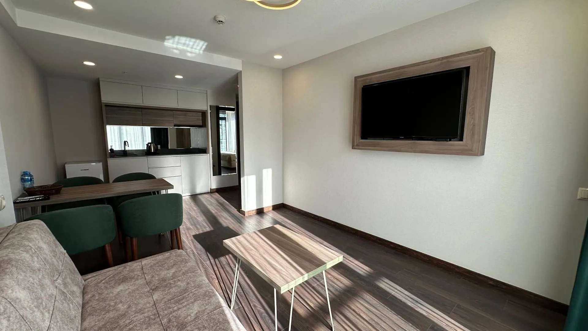 Adorable Seaside Apartments All With A Separate Bedroom Batumi